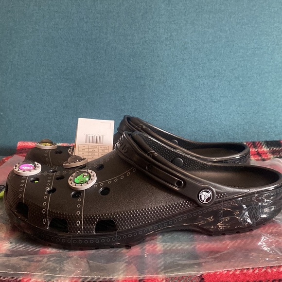 Ron English x Classic Clog Area 54 - Picture 3 of 5